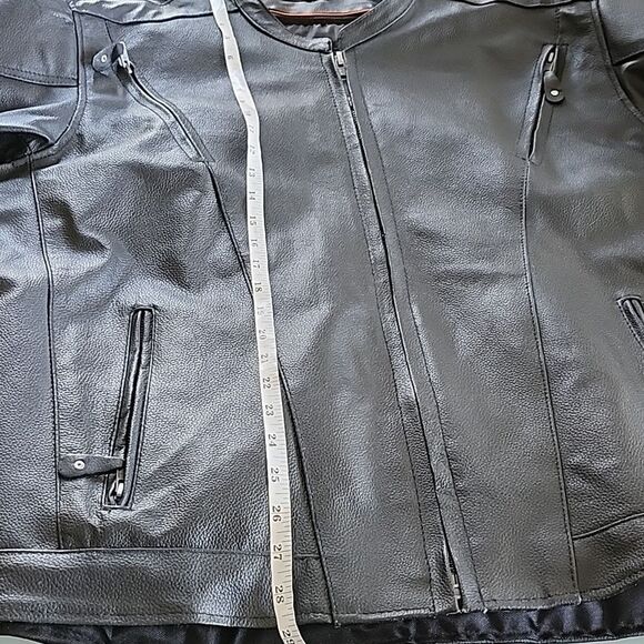 Dream Apparel Men's Leather Racer/ Biker Jacket - Picture 7 of 15